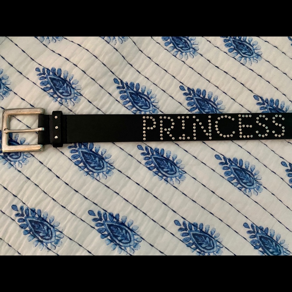 Princess Belt! - Picture 2 of 2